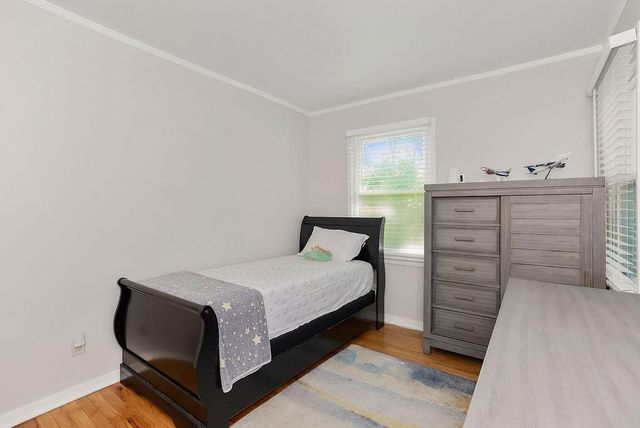 7122 Maple Street, Overland Park, KS 66204