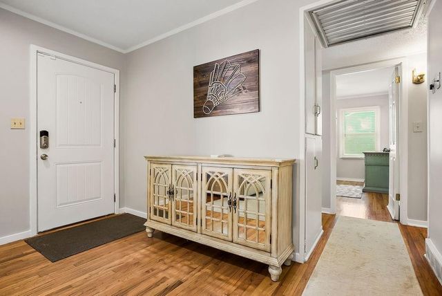 7122 Maple Street, Overland Park, KS 66204