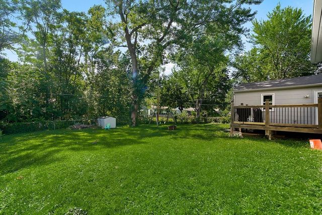 7122 Maple Street, Overland Park, KS 66204