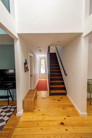 37 Williams Road, Red Hook, NY 12571