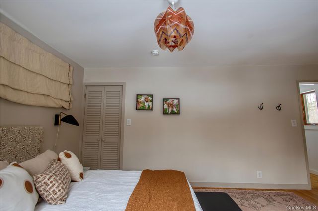 37 Williams Road, Red Hook, NY 12571