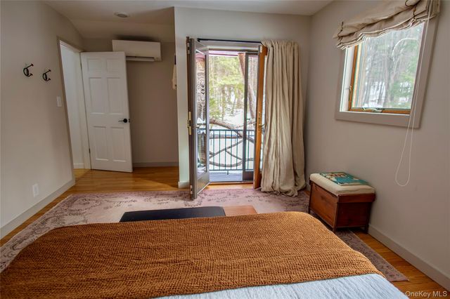 37 Williams Road, Red Hook, NY 12571