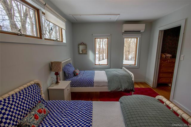 37 Williams Road, Red Hook, NY 12571