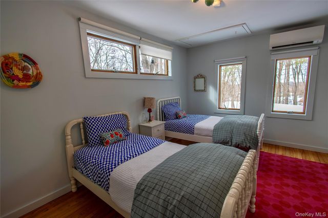 37 Williams Road, Red Hook, NY 12571