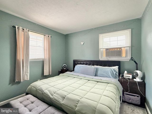 406 MEMORIAL AVE, Gloucester City, NJ 08030