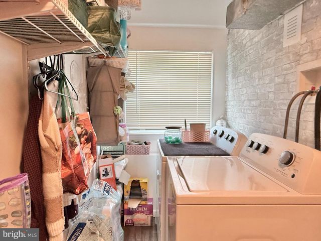 406 MEMORIAL AVE, Gloucester City, NJ 08030