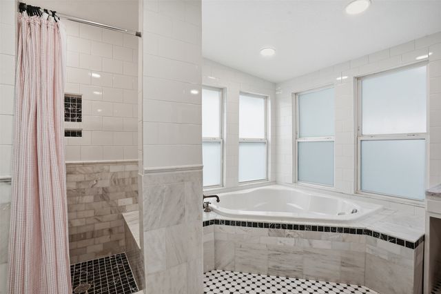 5333 El Campo Avenue, Fort Worth, TX 76107