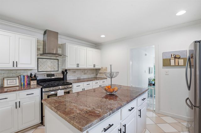 5333 El Campo Avenue, Fort Worth, TX 76107