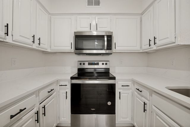 2312 Sherry Street, Arlington, TX 76014
