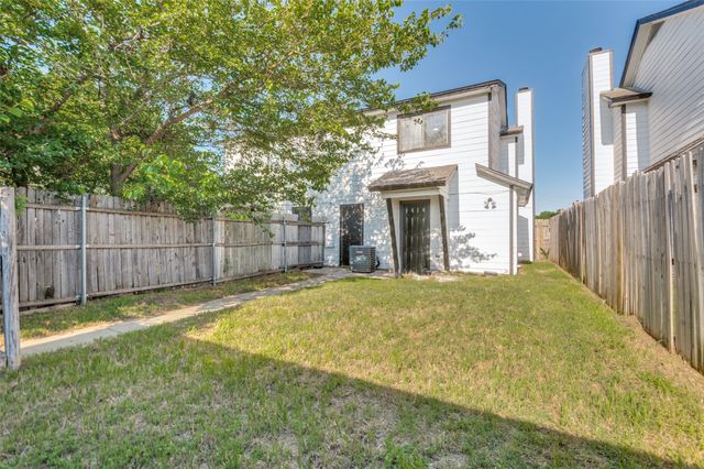 2312 Sherry Street, Arlington, TX 76014
