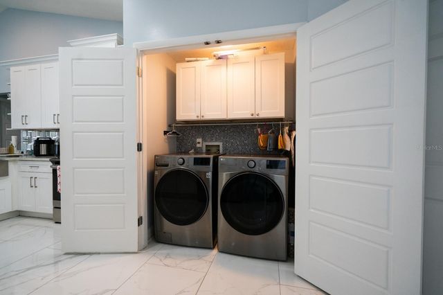 6502 YELLOWHAMMER AVENUE, Tampa, FL 33625