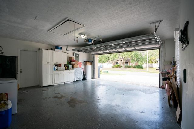 6502 YELLOWHAMMER AVENUE, Tampa, FL 33625