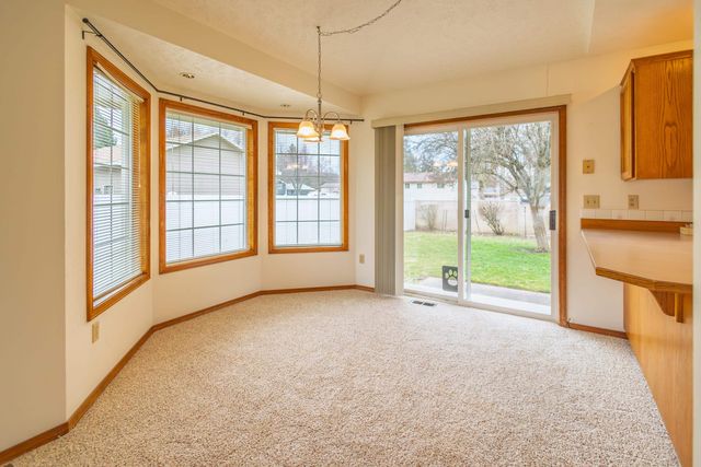 11316 E 34th Ave, Spokane, WA 99206