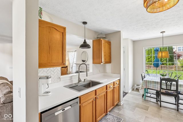 10 Springview Court, Brownsburg, IN 46112