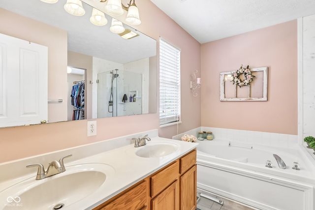 10 Springview Court, Brownsburg, IN 46112