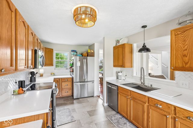 10 Springview Court, Brownsburg, IN 46112