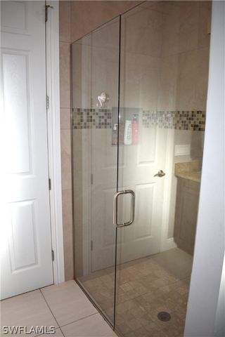 3841 4th AVE NE, Naples, FL 34120