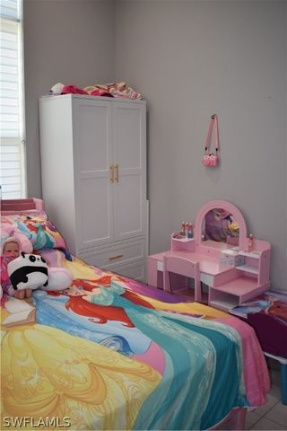 3841 4th AVE NE, Naples, FL 34120