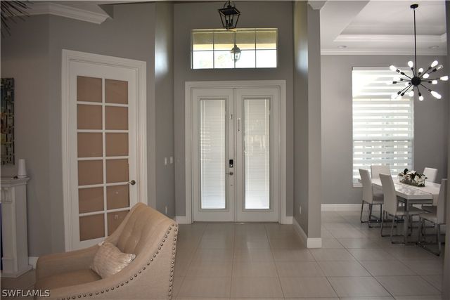 3841 4th AVE NE, Naples, FL 34120