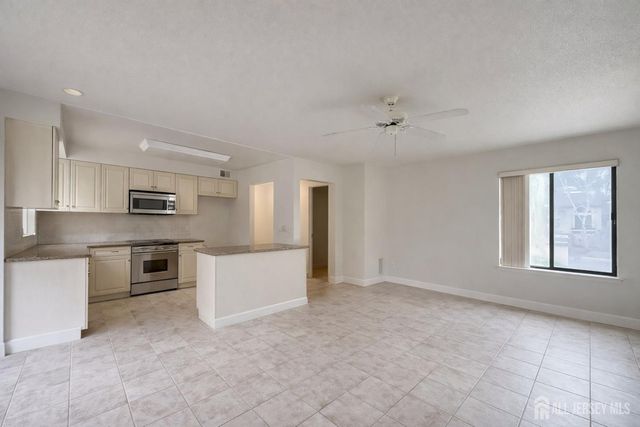 470 Sayre Drive, Plainsboro, NJ 08540