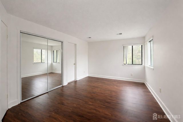 470 Sayre Drive, Plainsboro, NJ 08540