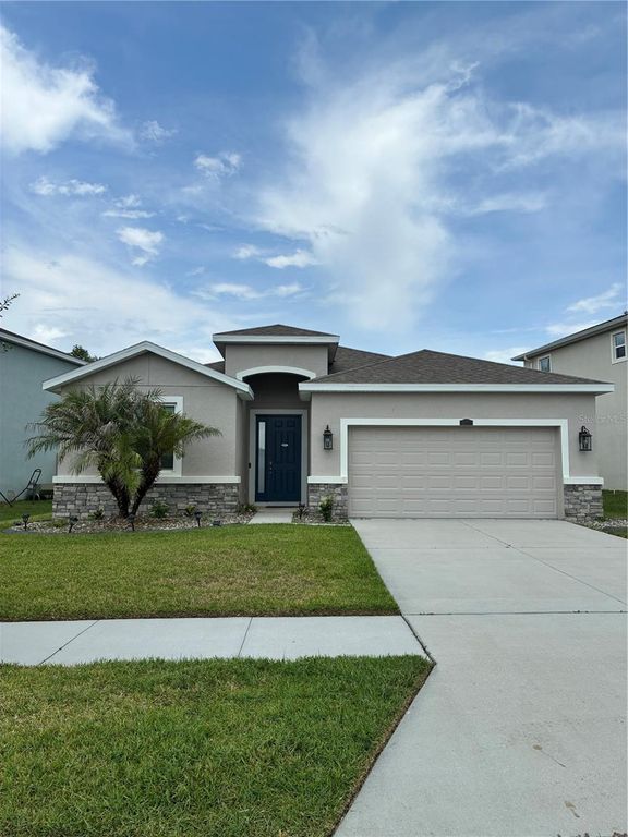 8737 BOWER BASS CIRCLE, Wesley Chapel, FL 33545