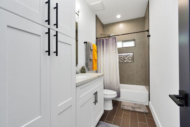 4209 New Orleans Street A, Houston, TX 77020