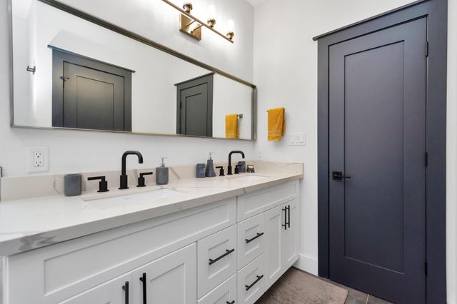 4209 New Orleans Street A, Houston, TX 77020