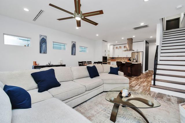 4209 New Orleans Street A, Houston, TX 77020