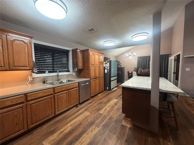 215 Briarcreek Street, Richwood, TX 77531