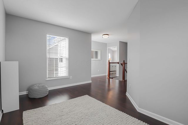 5222 Wildcat Falls Drive, Dublin, OH 43016