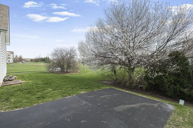 5222 Wildcat Falls Drive, Dublin, OH 43016