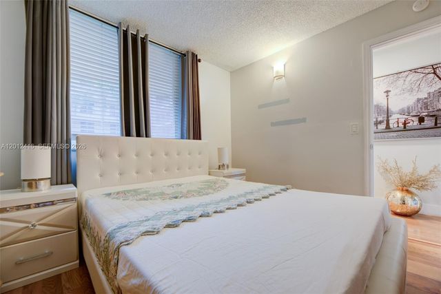 3149 Riverside Dr B-202, Coral Springs, FL 33065