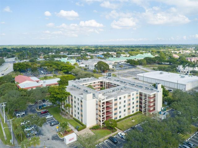 3149 Riverside Dr B-202, Coral Springs, FL 33065