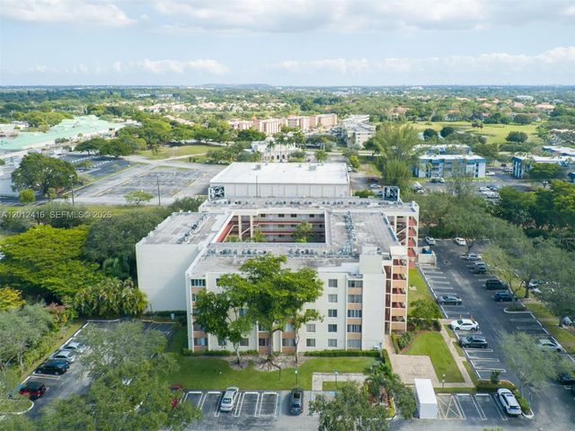 3149 Riverside Dr B-202, Coral Springs, FL 33065