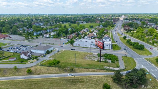 13300 Woodrow Wilson Street, Detroit, MI 48238