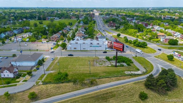 13300 Woodrow Wilson Street, Detroit, MI 48238