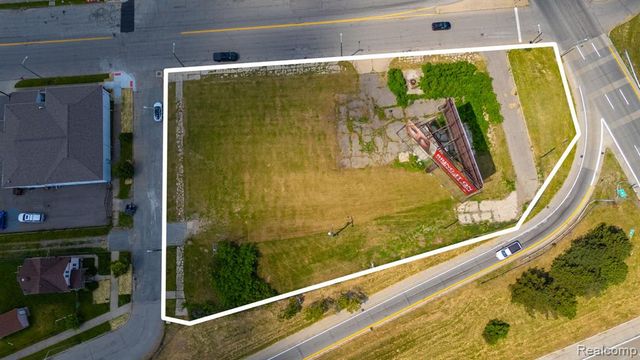 13300 Woodrow Wilson Street, Detroit, MI 48238