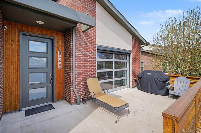 19596 E Sunset Circle, Centennial, CO 80015