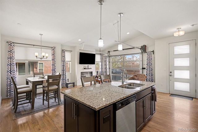 19596 E Sunset Circle, Centennial, CO 80015