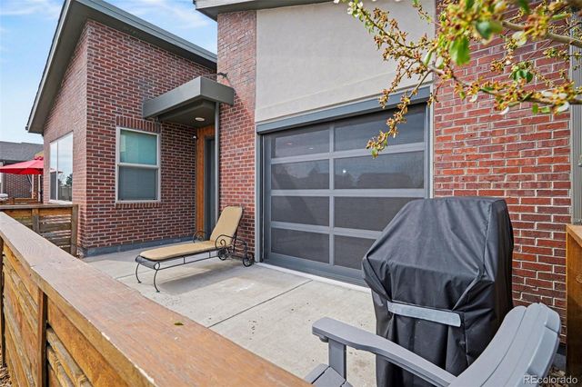 19596 E Sunset Circle, Centennial, CO 80015