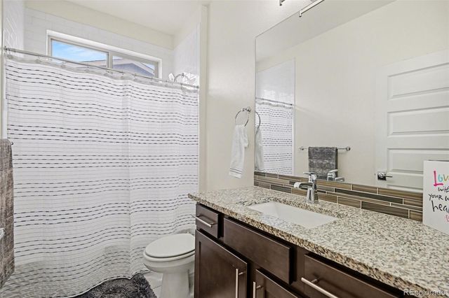 19596 E Sunset Circle, Centennial, CO 80015