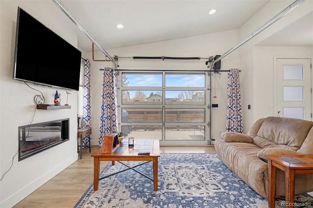 19596 E Sunset Circle, Centennial, CO 80015