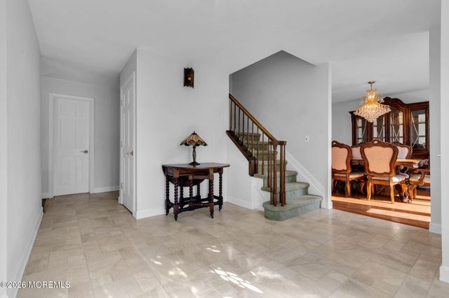 11 London Court, Toms River, NJ 08753