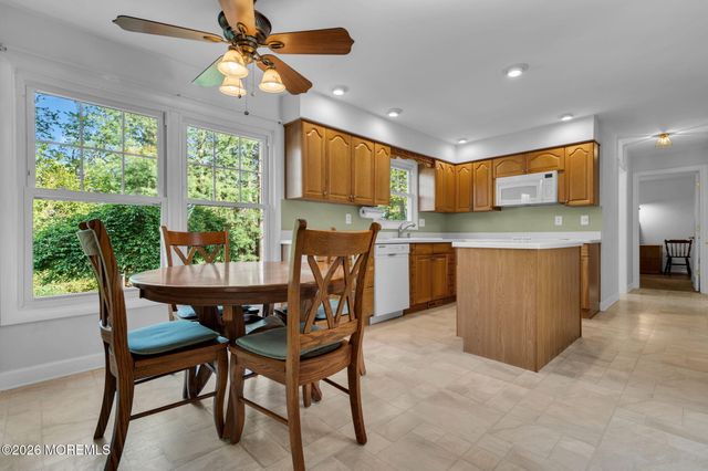 11 London Court, Toms River, NJ 08753