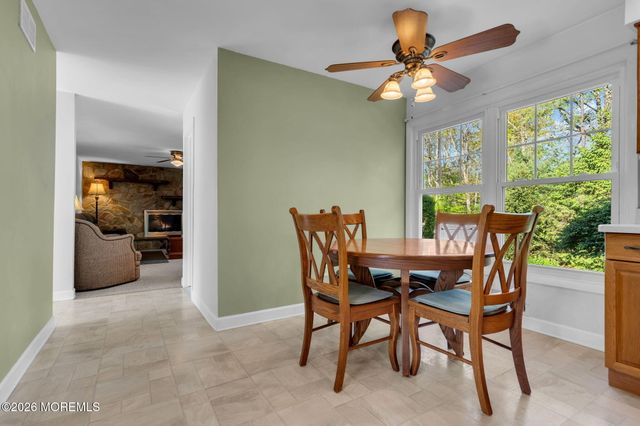 11 London Court, Toms River, NJ 08753