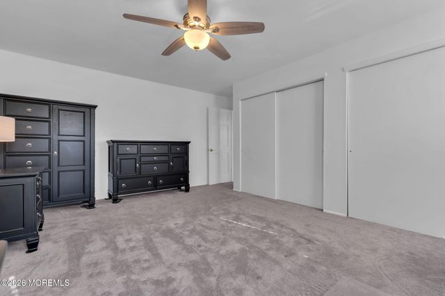 11 London Court, Toms River, NJ 08753