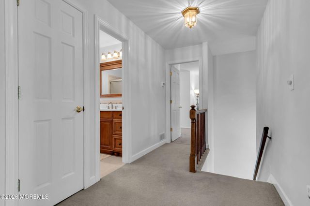 11 London Court, Toms River, NJ 08753
