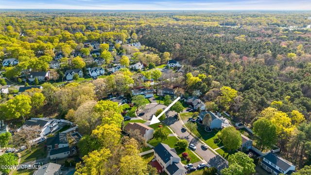 11 London Court, Toms River, NJ 08753
