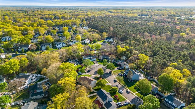 11 London Court, Toms River, NJ 08753